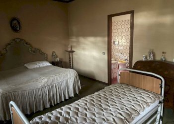 camera da letto - Villa Fiume Brembo, Vercurago - photo 24