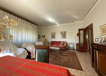 soggiorno - Villa Piave, Colle Brianza - photo 9