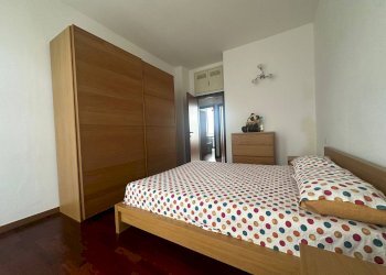 camera da letto - Three-room apartment Nazario Sauro
21, Cremella - photo 22