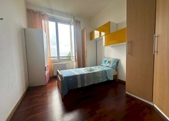 camera da letto - Three-room apartment Nazario Sauro
21, Cremella - photo 28