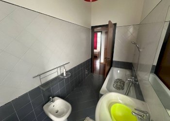 bagno - Three-room apartment Nazario Sauro
21, Cremella - photo 33