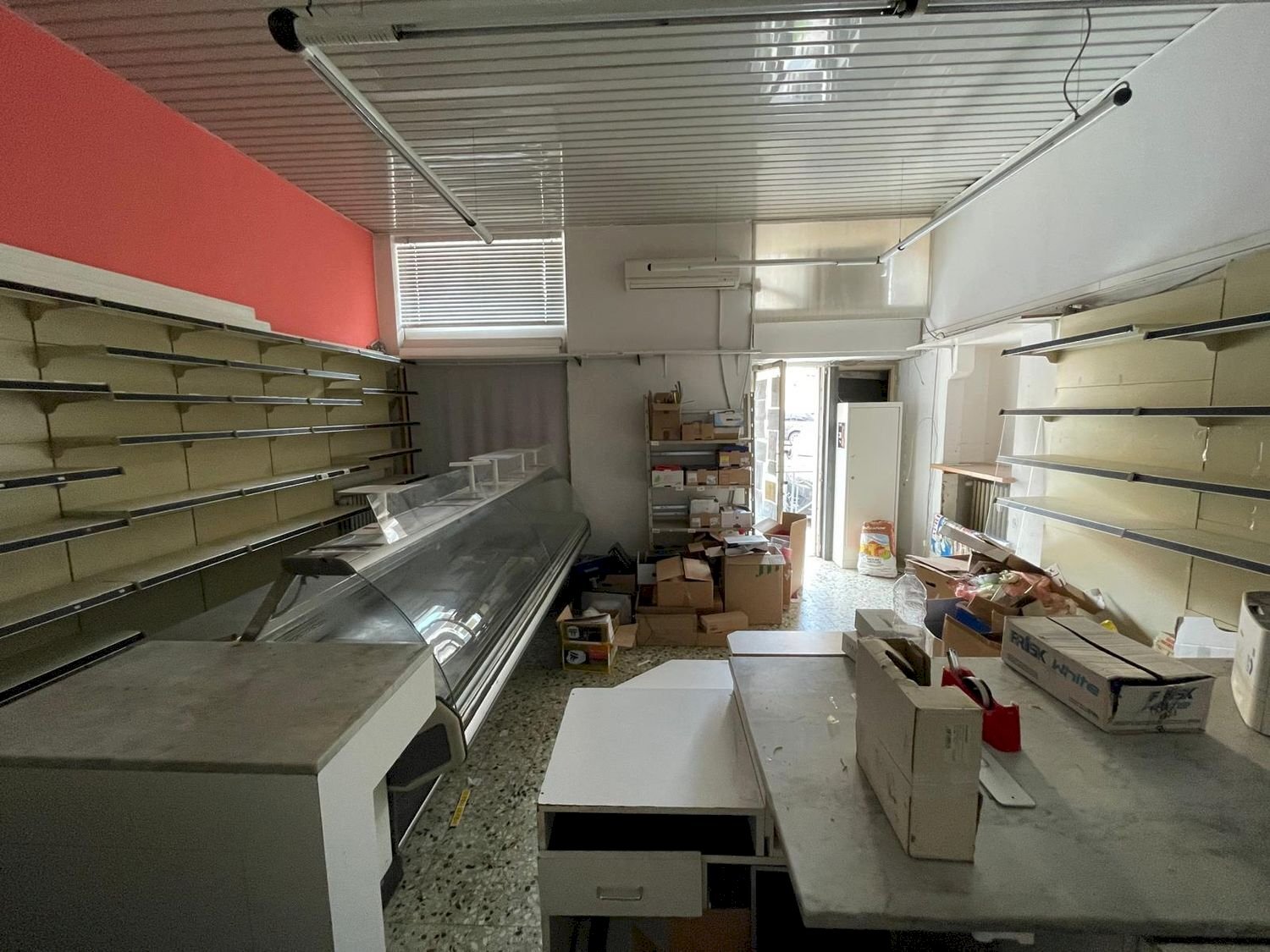 atmosfera - Commercial Premises Crocifisso
7, Galbiate - photo 3