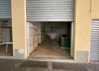 facciata - Commercial Premises Quinto Reggimento Alpini, Lecco - photo 25