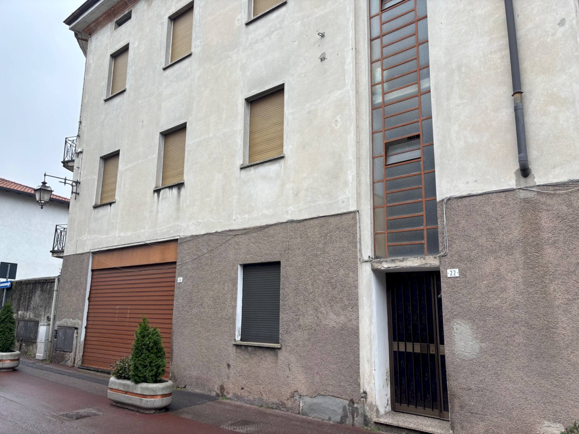 Foto 1 - Three-room apartment via molteni
 
22, Sirone - photo 1