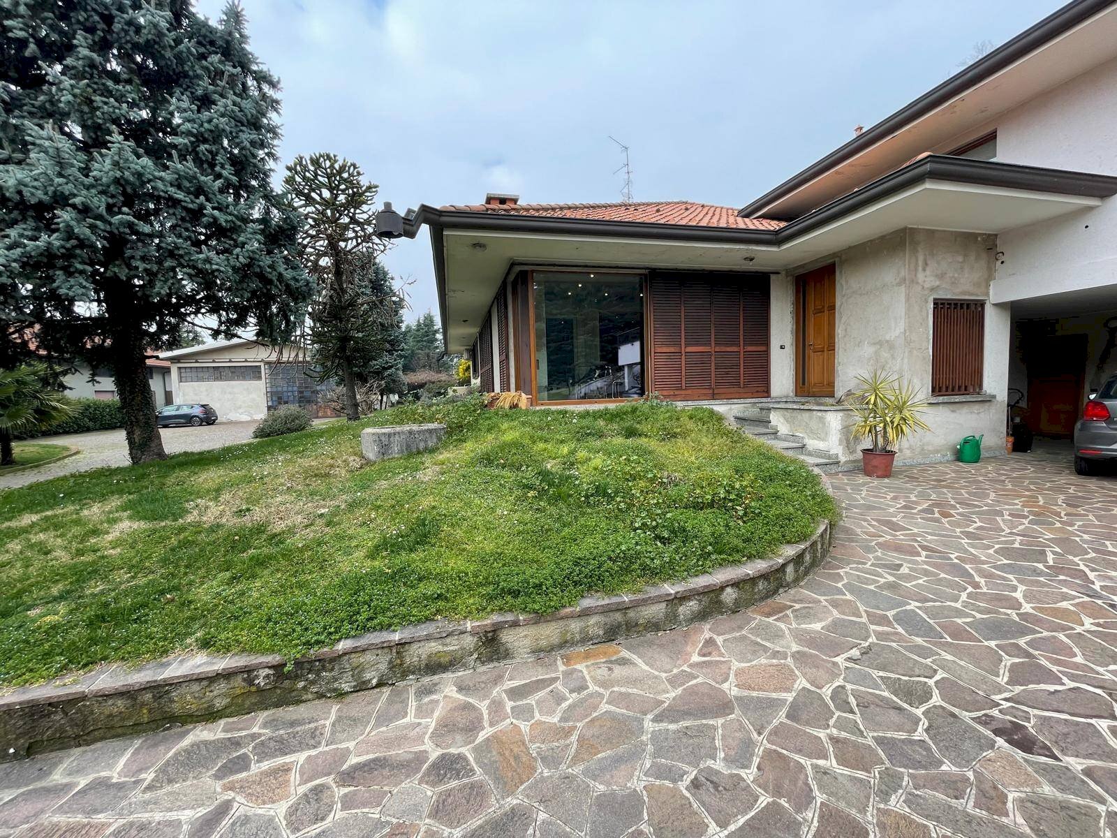 Esterno - Villa a Schiera via Garibaldi
5, Sirone - foto 3
