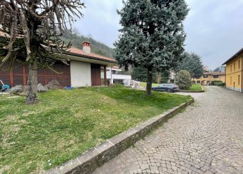 Esterno + Giardino - Villa a Schiera via Garibaldi
5, Sirone - foto 8