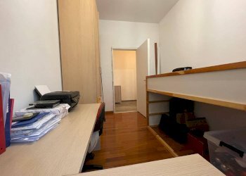 Seconda camera da letto - Villa a Schiera via Garibaldi
5, Sirone - foto 36