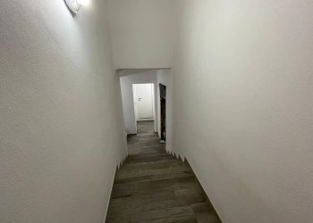 Scala interna - Villa a Schiera via Garibaldi
5, Sirone - foto 41