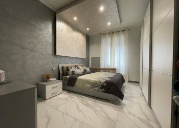 Camera Matrimoniale - Three-room apartment Garlate - photo 15