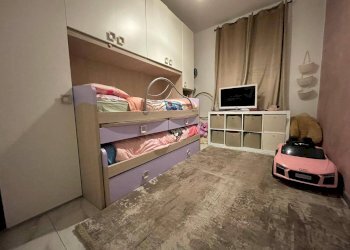 Seconda camera da letto - Three-room apartment Garlate - photo 20