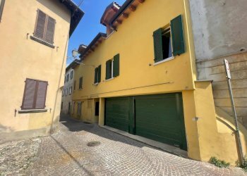 Esterno - Three-room apartment Galbiate - photo 3