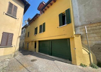 Esterno - Three-room apartment Galbiate - photo 8