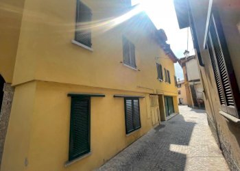 Esterno - Three-room apartment Galbiate - photo 10