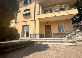 Esterno - Three-room apartment Galbiate - photo 1