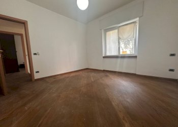 Seconda camera matrimoniale - Three-room apartment Galbiate - photo 42