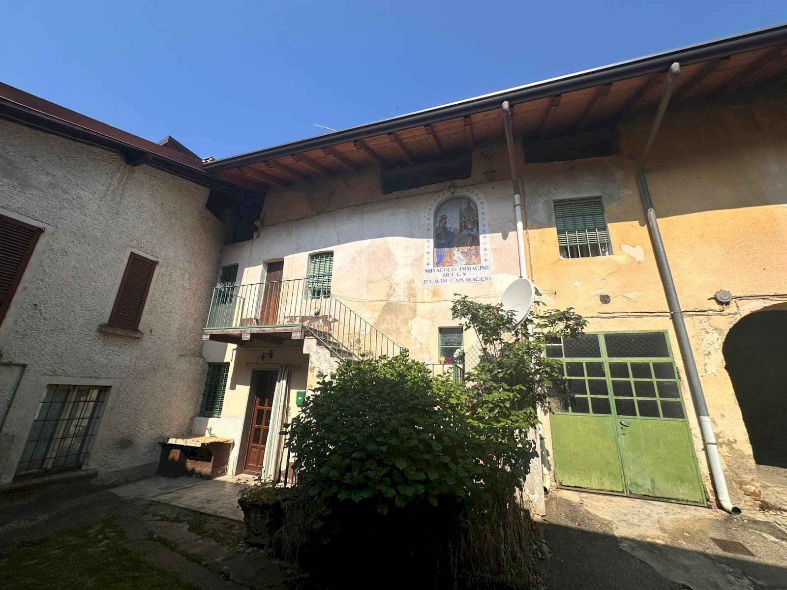 Esterno - Casa indipendente Colle Brianza - foto 1