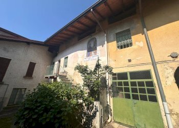 Esterno - Casa indipendente Colle Brianza - foto 11