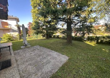 Giardino Privato - Casa indipendente Brenna - foto 18