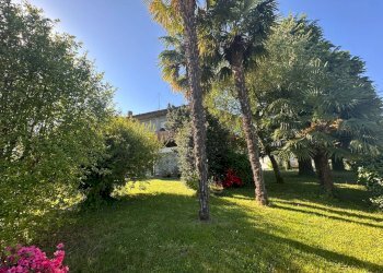 Giardino Privato - Casa indipendente Brenna - foto 27