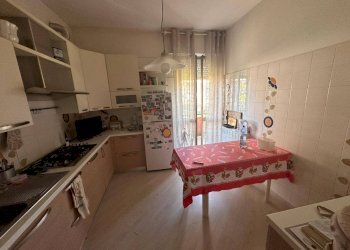 4 locali su due livelli Cucina Abitabile - Casa indipendente Brenna - foto 41