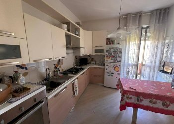 4 locali su due livelli Cucina Abitabile - Casa indipendente Brenna - foto 42