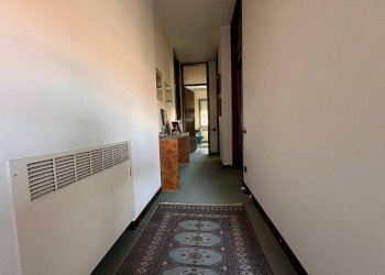 4 locali su due livelli Disimpegno - Casa indipendente Brenna - foto 52