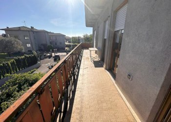 3 Locali piano primo Balcone - Casa indipendente Brenna - foto 87