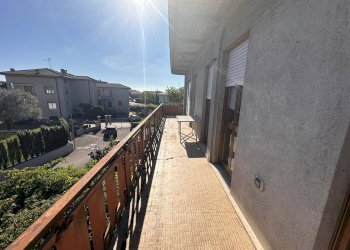 3 Locali piano primo Balcone - Casa indipendente Brenna - foto 88