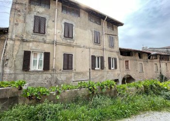 Esterno - Casa indipendente Galbiate - foto 5