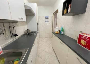 Cucina Appartamento piano primo - Casa indipendente Galbiate - foto 17