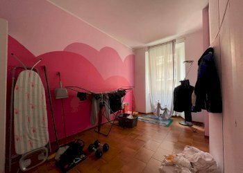 Seconda Camera Appartamento piano primo - Casa indipendente Galbiate - foto 22