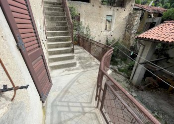 Terrazzo Appartamento piano primo - Casa indipendente Galbiate - foto 25