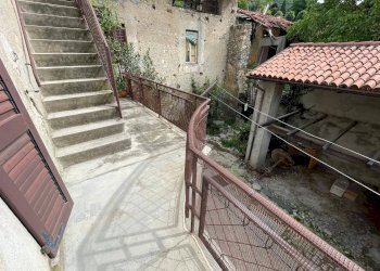 Terrazzo Appartamento piano primo - Casa indipendente Galbiate - foto 26