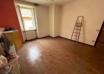 Soggiorno Appartamento secondo primo - Casa indipendente Galbiate - foto 31