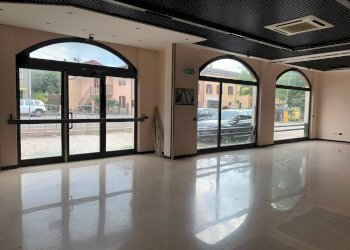 Foto 1 - Commercial Premises Mantova - photo 1