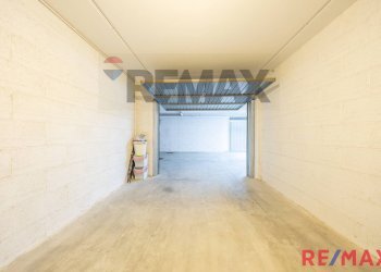 Parcheggio - Two-room apartment Via Don Ugo Bassi
 
8, Marino - photo 23
