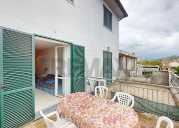 Balcone - Three-room apartment Licciana Nardi - photo 5
