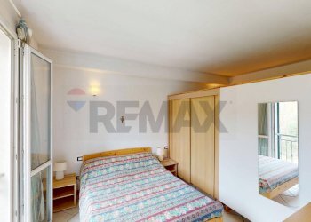 Camera / camera da letto - Three-room apartment Licciana Nardi - photo 14