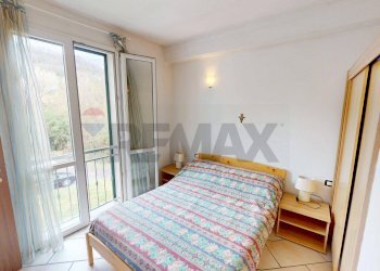 Camera / camera da letto - Three-room apartment Licciana Nardi - photo 17