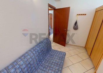 Camera / camera da letto - Three-room apartment Licciana Nardi - photo 19