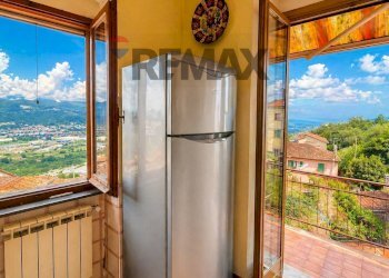 Cucina - Three-room apartment Via Montallegro
 
55, Vezzano Ligure - photo 6