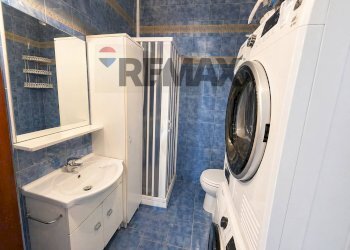 Bagno - Three-room apartment Via Montallegro
 
55, Vezzano Ligure - photo 15