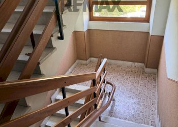 Scale - Appartamento Via Roma, Casaleggio Boiro - foto 3