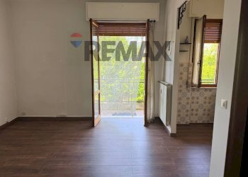 Stanza vuota - Appartamento Via Roma, Casaleggio Boiro - foto 5