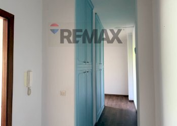 Hall / corridoio - Appartamento Via Roma, Casaleggio Boiro - foto 9