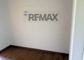 Stanza vuota - Appartamento Via Roma, Casaleggio Boiro - foto 10