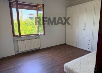 Camera / camera da letto - Appartamento Via Roma, Casaleggio Boiro - foto 12