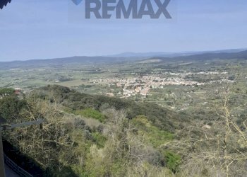 Edificio all\'aperto - Trilocale Via Nazaro Sauro
 
11, Gavorrano - foto 2