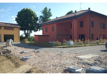 Porzione di casa Modena - foto 4