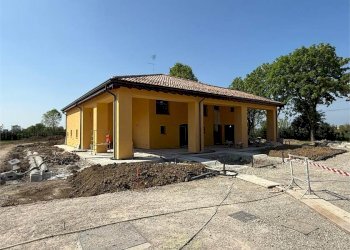 Porzione di casa Modena - foto 2